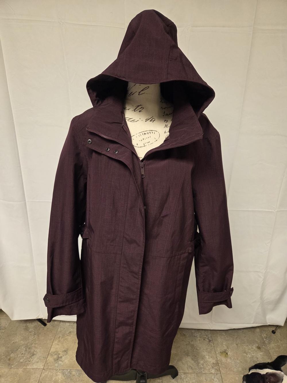 Women's Hooded Rain Coat in Deep Plum